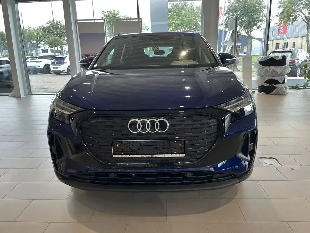 Gebraucht Audi Q4 e-tron S-Line 210 kW (286 PS) 2024 Blau SUV