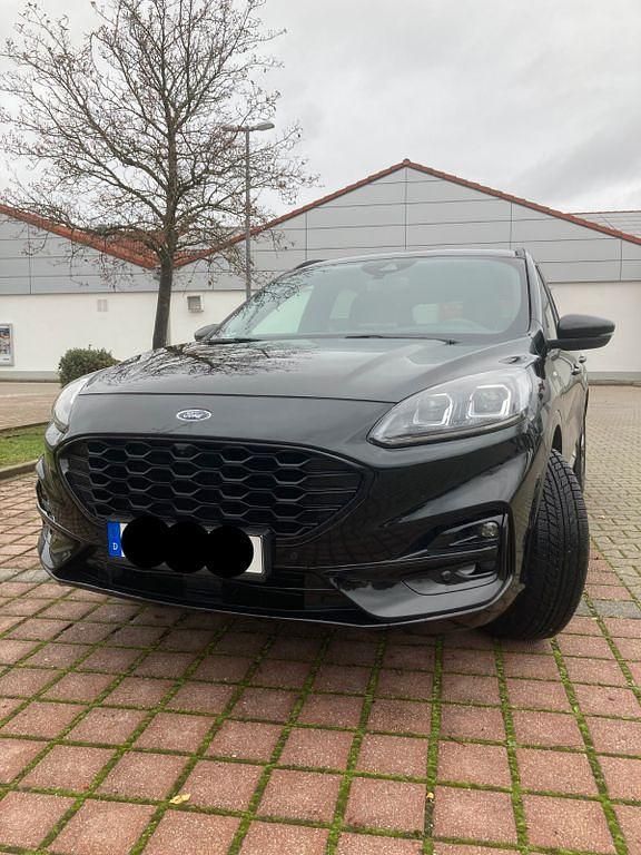 Gebraucht Ford Kuga ST-Line X 150 PS (110 kW) 2020 Schwarz SUV