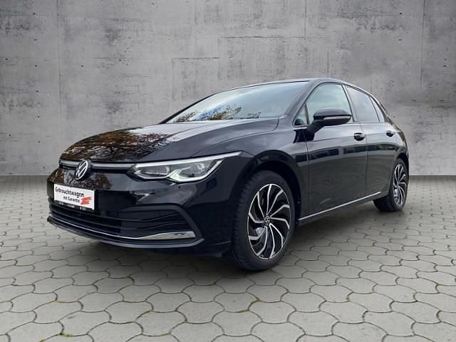 Gebraucht VW Golf VIII Active 150 PS (110 kW) 2022