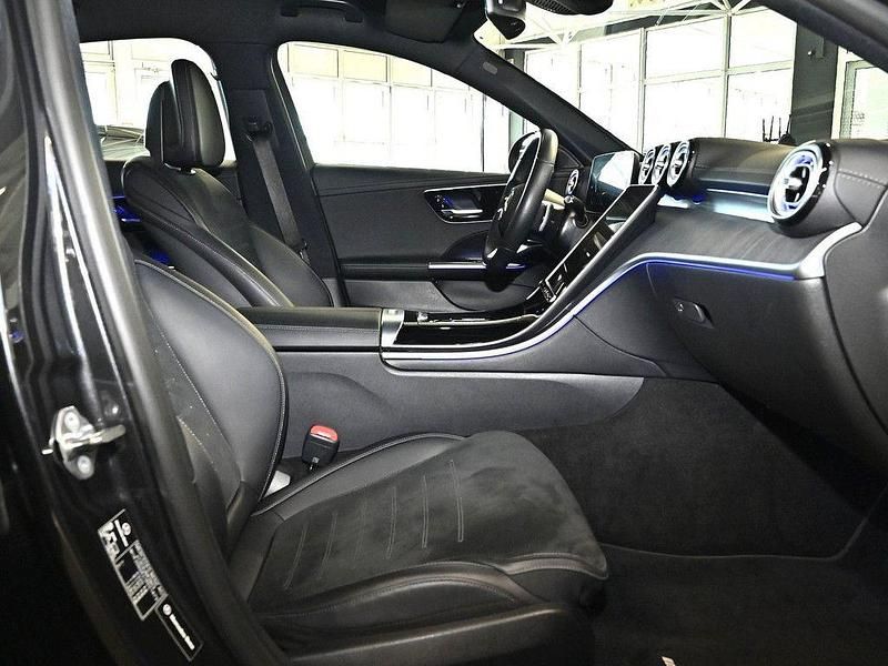 Gebraucht Mercedes C200 AMG 204 PS (150 kW) 2023 Grau / graphitgrau Limousine