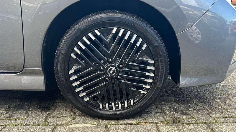 Gebraucht Nissan Leaf 360º 110 kW (150 PS) 2022 Gun metallic (m) Kleinwagen