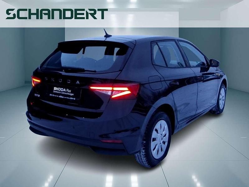 Neu Skoda Fabia Selection 95 PS (69 kW) 2025 Schwarzmagic perleffekt Limousine