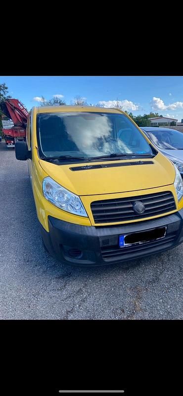 Gelb Gebraucht 2007 Fiat Scudo Van / Kleinbus | 1.650 € - Bild 1/4