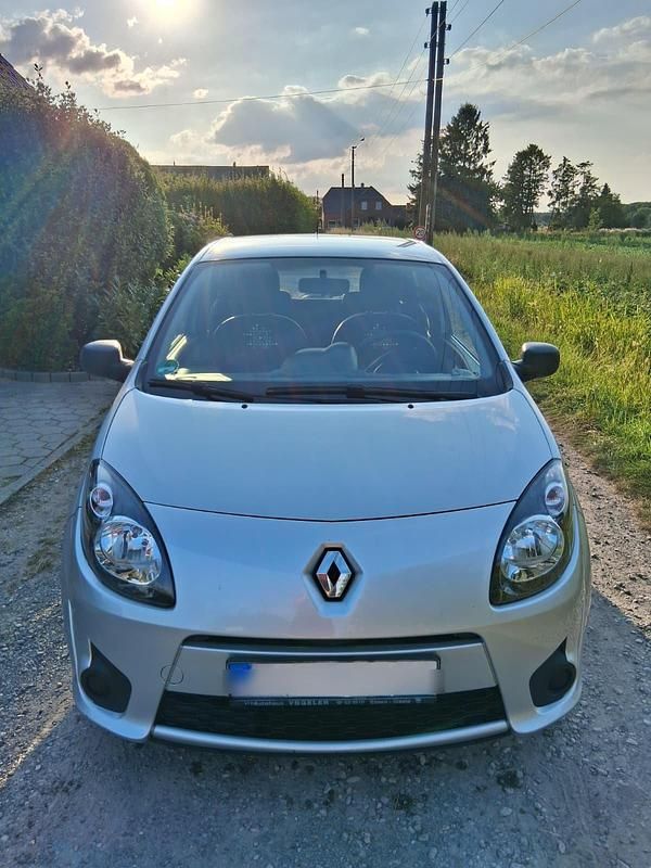 Silber Gebraucht 2011 Renault Twingo Kleinwagen | 2.500 € - Bild 1/4