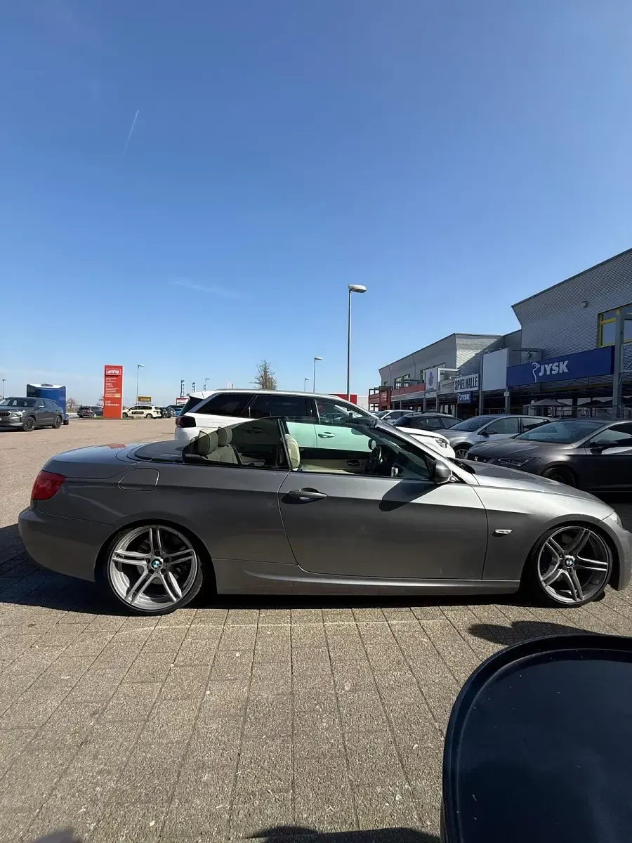Gebraucht BMW 335 M Sport 326 PS (239 kW) 2010 Grau Cabrio