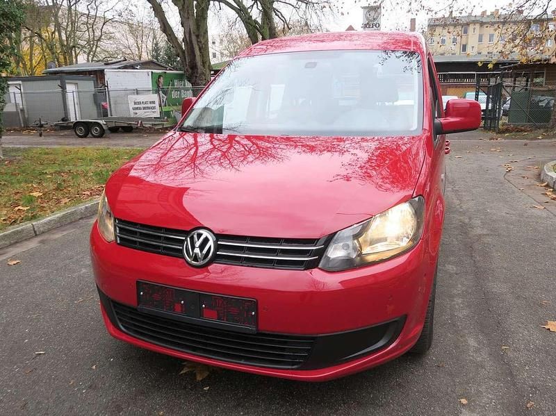 Salsa red Gebraucht 2013 VW Caddy Trendline Van / Kleinbus | 17.990 € - Bild 1/4