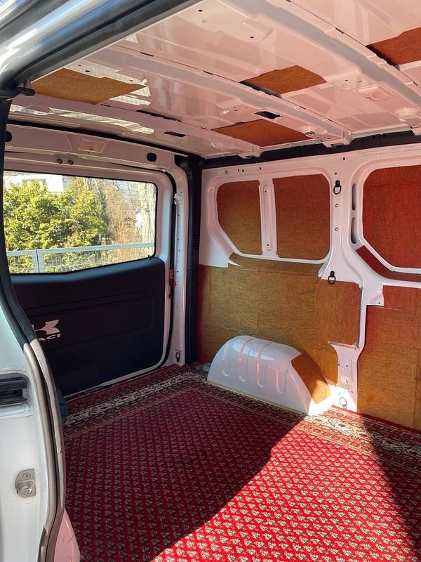 Gebraucht Opel Vivaro 120 PS (88 kW) 2016 Weiß Van / Kleinbus