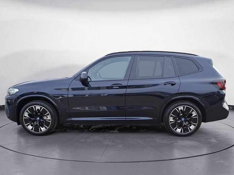 Gebraucht BMW iX3 Impressive 210 kW (286 PS) 2022 Schwarz SUV