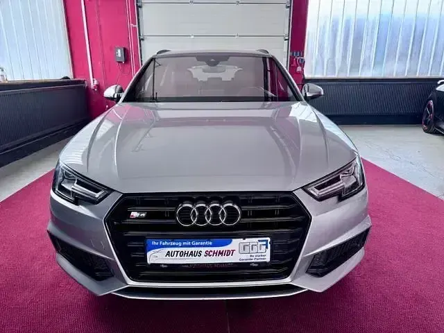 Gebraucht Audi S4 Ambiente 354 PS (260 kW) 2016 Andere Kombi