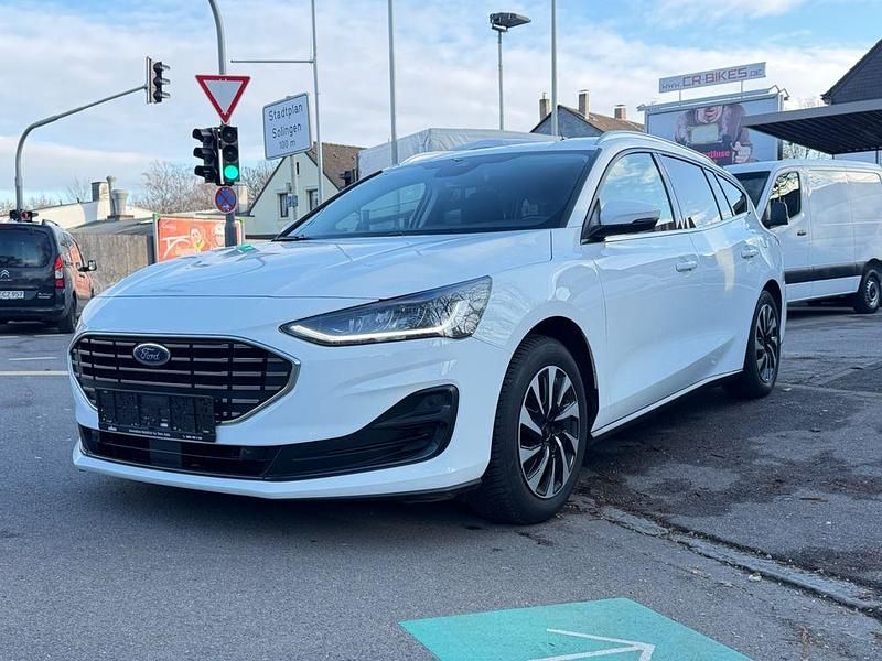 Gebraucht Ford Focus Titanium X 116 PS (85 kW) 2023 Weiß Limousine