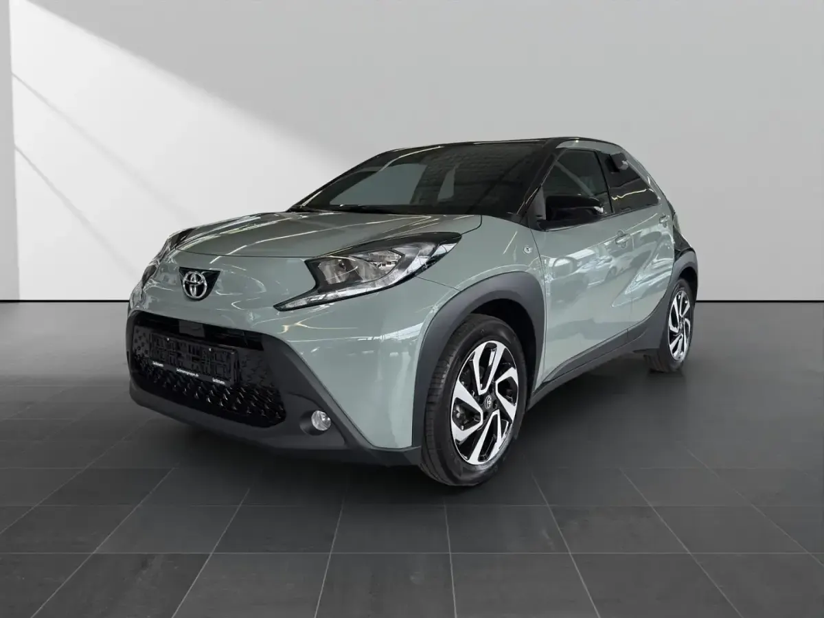 Gebraucht Toyota Aygo X Team 72 PS (52 kW) 2024 SUV