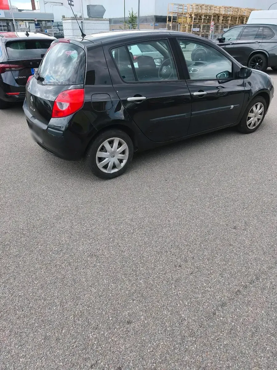 Gebraucht Renault Clio 85 PS (62 kW) 2007 Schwarz Kleinwagen