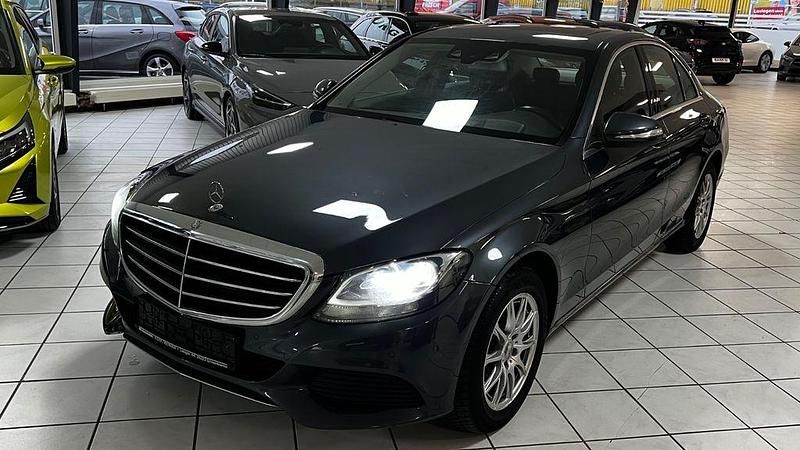 Gebraucht Mercedes C220 170 PS (125 kW) 2014 Grau Limousine