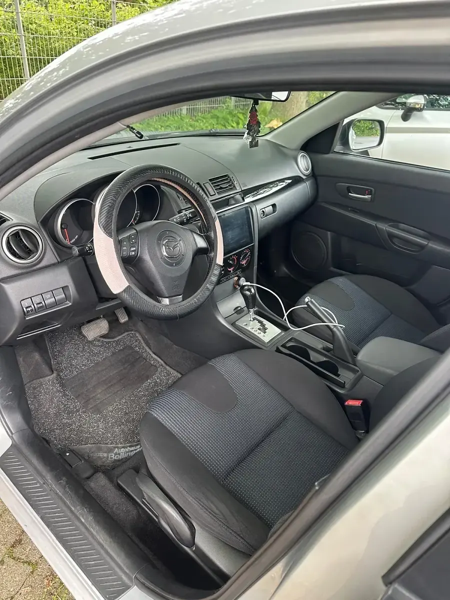 Gebraucht Mazda 3 105 PS (77 kW) 2004 Silber Limousine