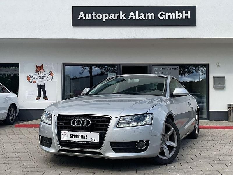 Eissilber metallic Gebraucht 2008 Audi A5 Sport Coupé | 6.950 € (Superpreis) - Bild 1/4