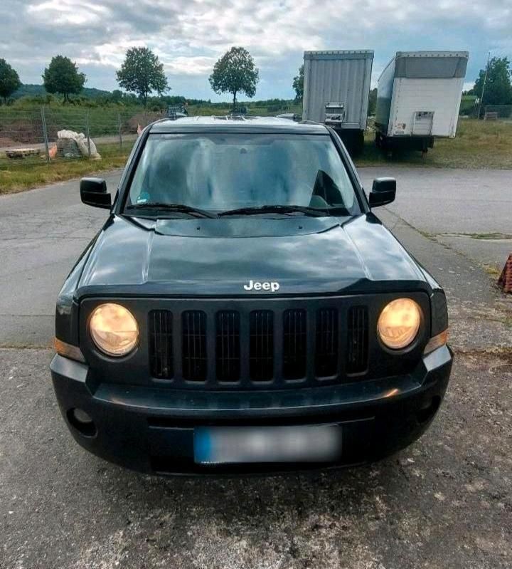 Schwarz Gebraucht 2008 Jeep Patriot SUV | 5.985 € - Bild 1/4