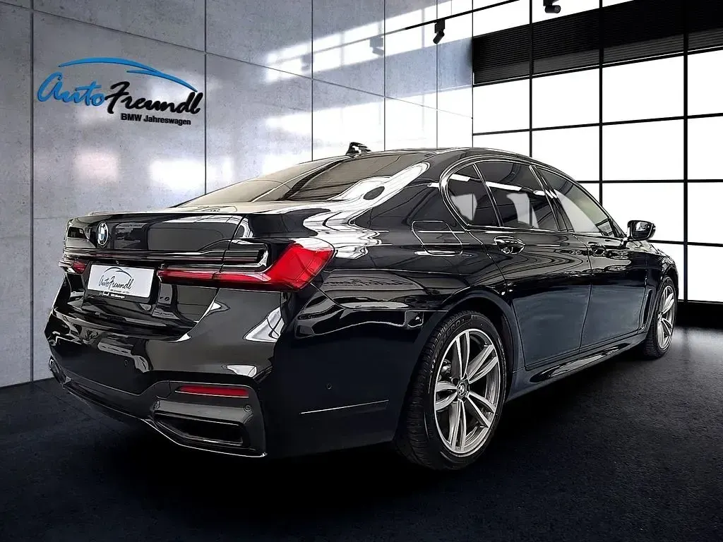 Gebraucht BMW 750 Executive 530 PS (389 kW) 2019 Schwarz Limousine