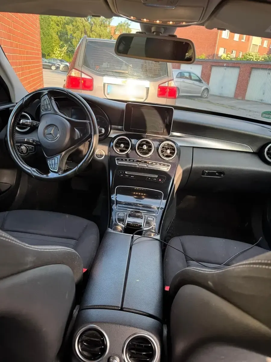 Gebraucht Mercedes C220 170 PS (125 kW) 2015 Schwarz Kombi