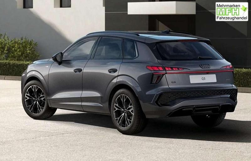 Neu Audi Q3 S-Line 265 PS (194 kW) 2025 Gletscherweiß metallic SUV