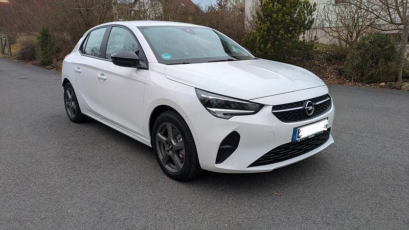 Gebraucht Opel Corsa-e 100 kW (136 PS) 2024 Weiß Kleinwagen