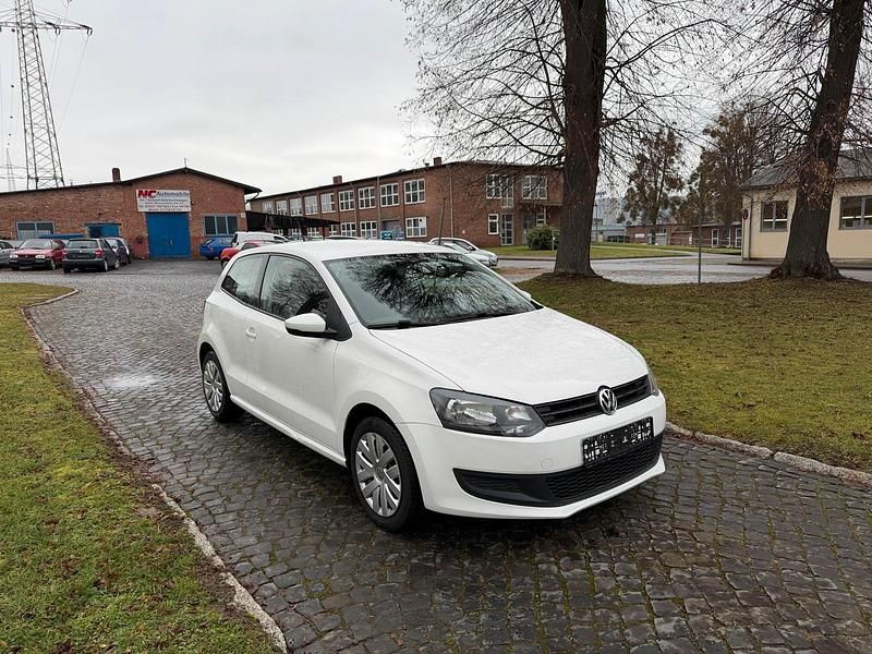 Używany VW Polo 60 KM (44 kW) 2012 Biały Hatchback