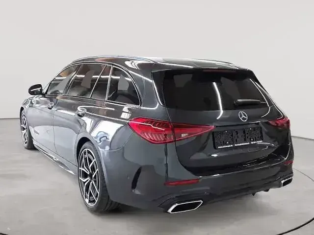 Gebraucht Mercedes C220 Advanced 200 PS (147 kW) 2024 Graphitgrau metallic Kombi