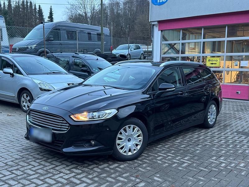 Gebraucht Ford Mondeo 150 PS (110 kW) 2017 Schwarz Kombi