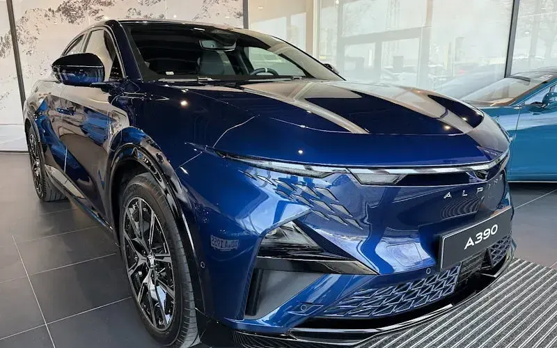 Nowe Alpine A390 294 kW (401 KM) 2025 Niebieski SUV