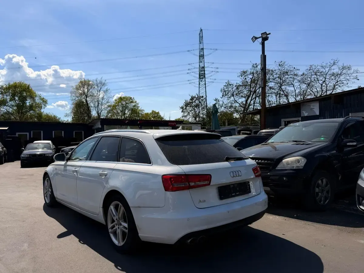 Gebraucht Audi A6 S-Line 177 PS (130 kW) 2011 Weiß Kombi