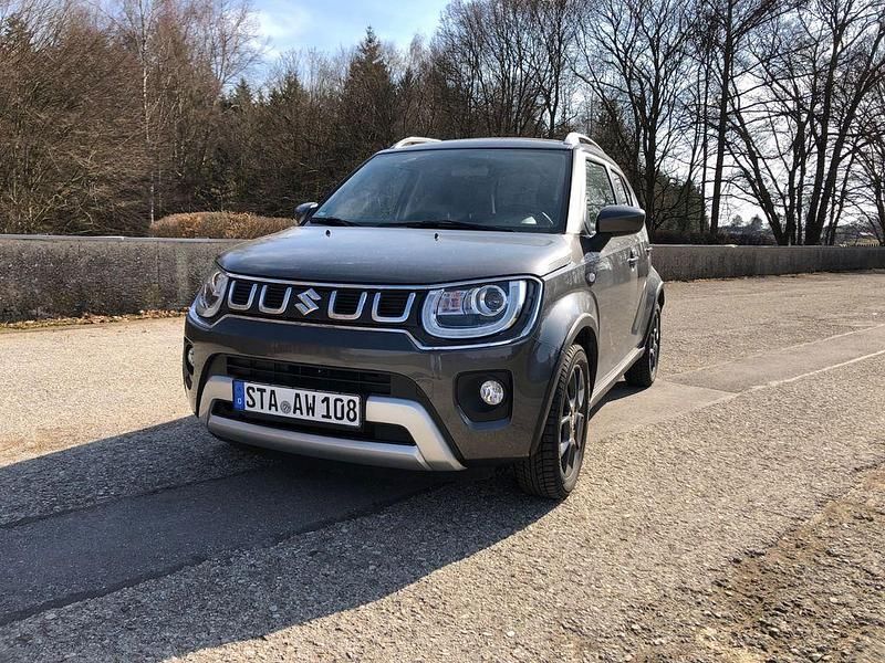 Gebraucht Suzuki Ignis Comfort 83 PS (61 kW) 2024 Grau SUV