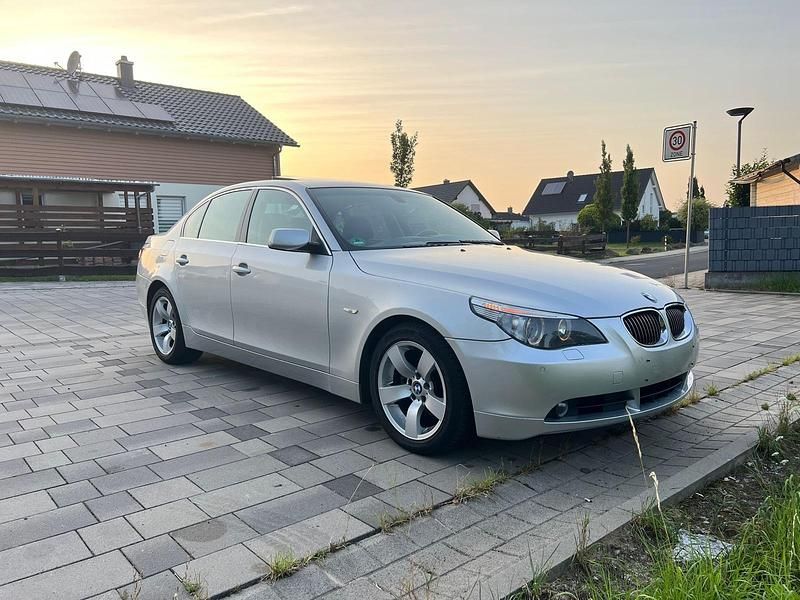 Second-hand BMW 525 192 CP (141 kW) 2004 Argintiu Berlinǎ