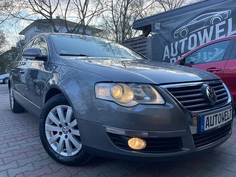 Gebraucht VW Passat 140 PS (102 kW) 2005 Grau Limousine