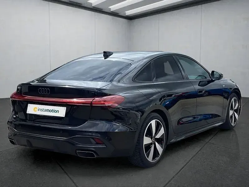 Gebraucht Audi A5 150 PS (110 kW) 2025 Schwarz Limousine