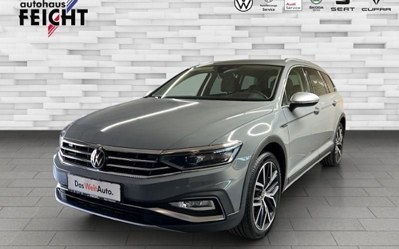 Grau Gebraucht 2022 VW Passat Alltrack Kombi | 36.800 € (Fairer Preis) - Bild 1/4