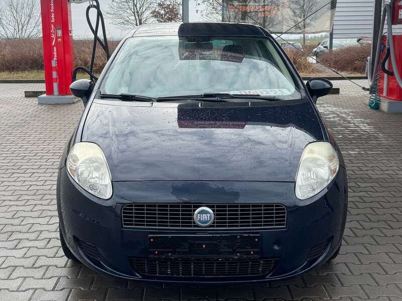 Blau Gebraucht 2006 Fiat Grande Punto Dynamic Kleinwagen | 1.100 € (Guter Preis) - Bild 1/4
