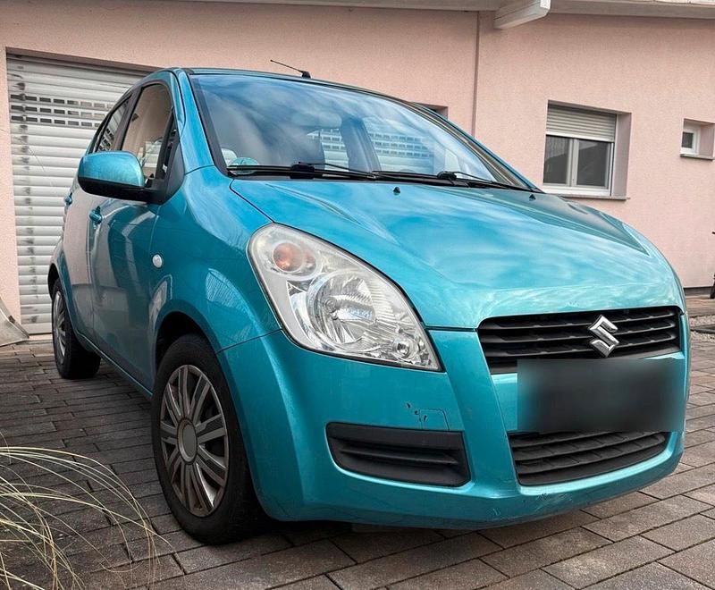 Used Suzuki Splash Basic 68 HP (50 kW) 2010 Blue Hatchback