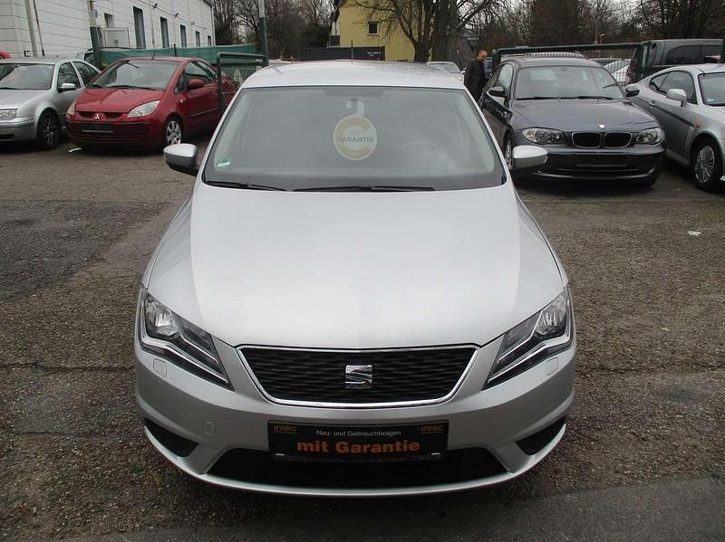Gebraucht Seat Toledo Reference 95 PS (69 kW) 2017 Reflexsilber Kleinwagen