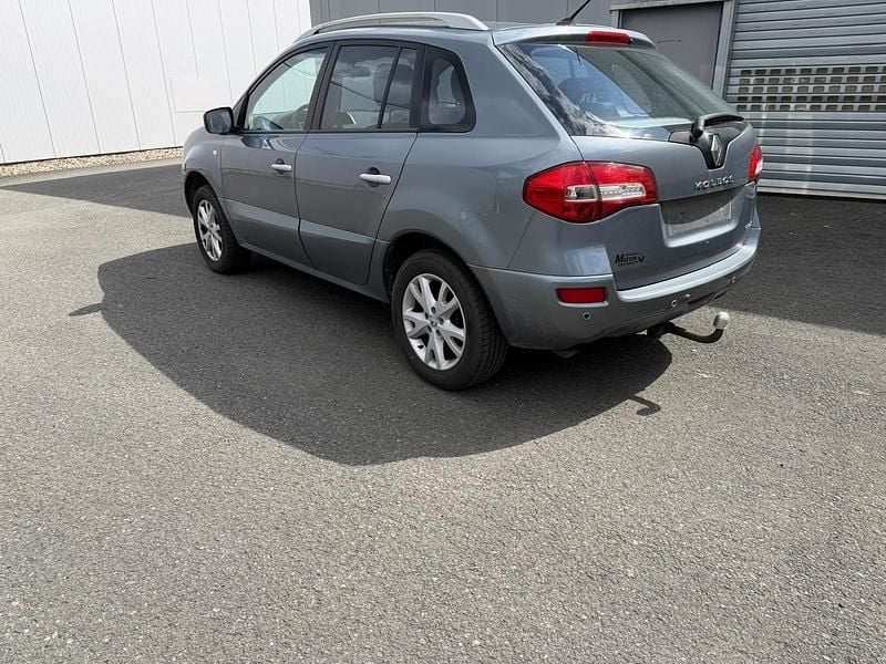 Second-hand Renault Koleos 171 CP (125 kW) 2009 Gri SUV
