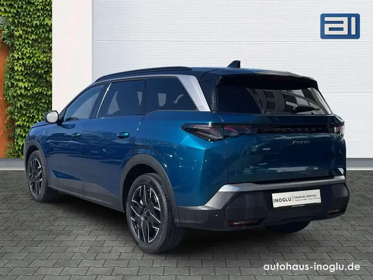 Gebraucht Peugeot 5008 GT 145 PS (106 kW) 2025 Blau SUV