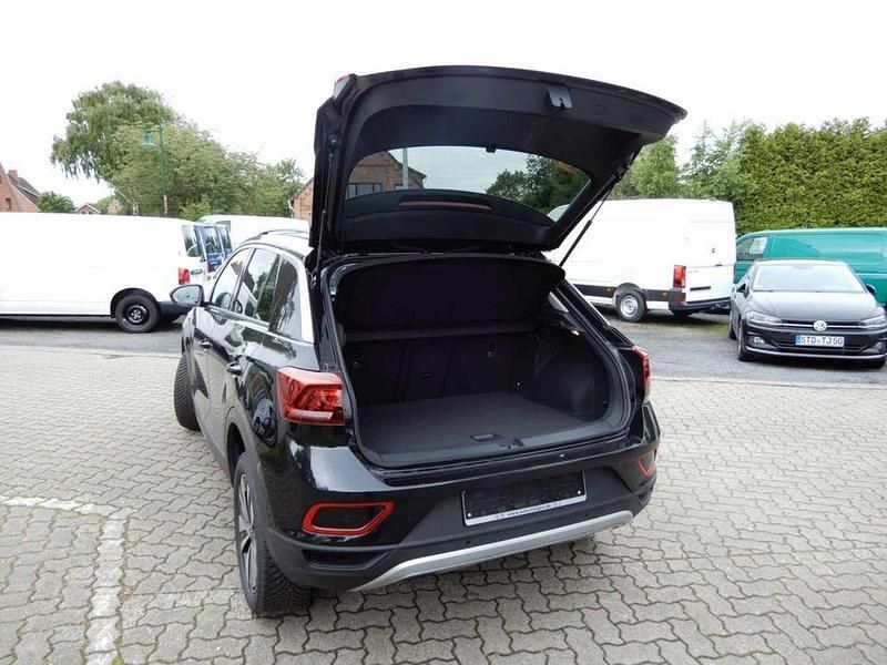 Gebraucht VW T-Roc Move 110 PS (80 kW) 2023 Schwarz SUV
