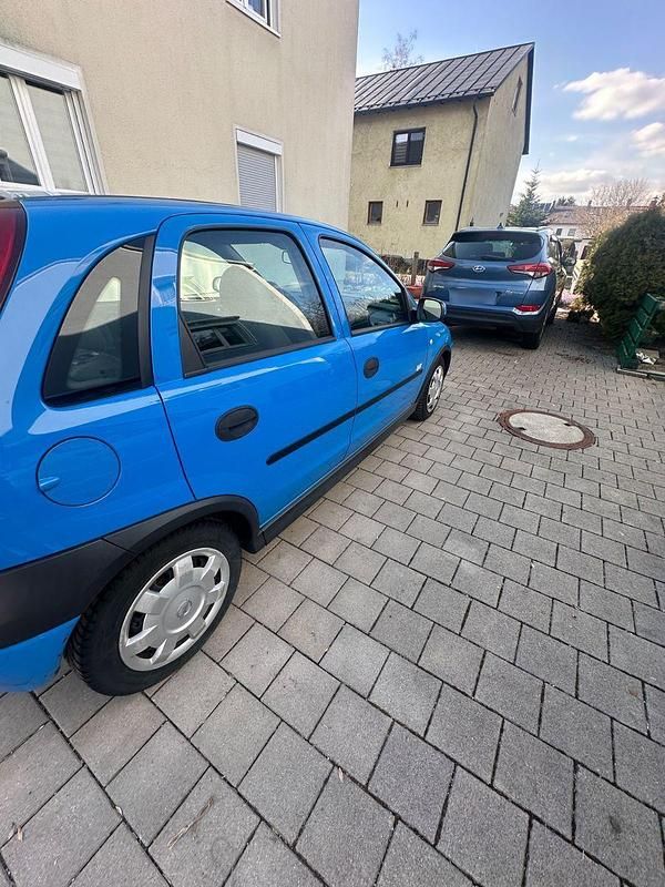 Gebraucht Opel Corsa 75 PS (55 kW) 2001 Blau Kleinwagen