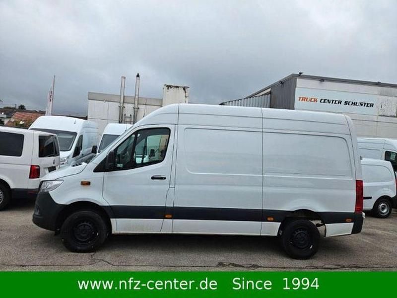 Gebraucht Mercedes Sprinter 170 PS (125 kW) 2023 Arktikweiss Van
