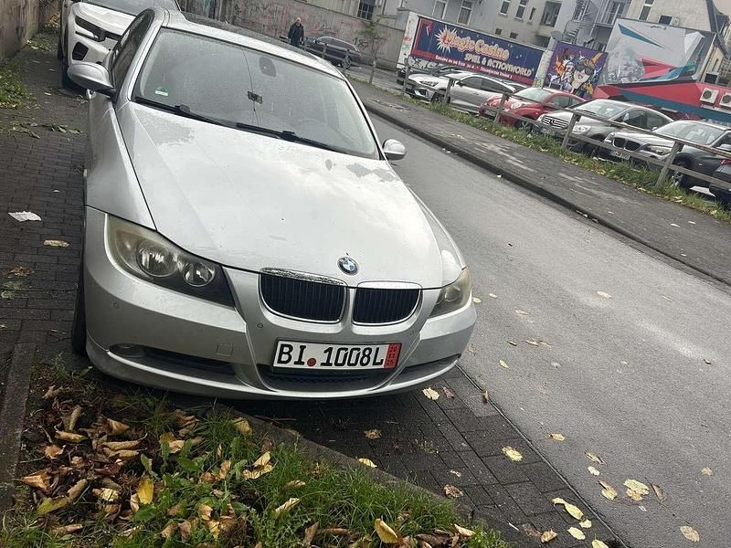 Gebraucht BMW 320 170 PS (125 kW) 2008 Kombi