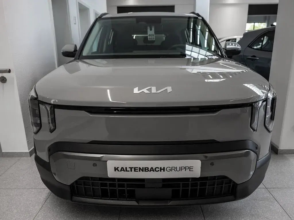 Neu Kia EV2 Earth 108 kW (147 PS) 2026 Wolf grey SUV