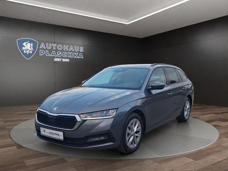 Grau Gebraucht 2022 Skoda Octavia | 20.450 € (Fairer Preis) - Bild 1/4