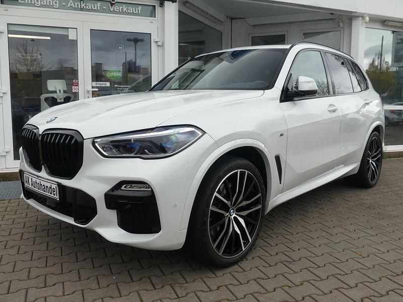 Weiß Gebraucht 2020 BMW X5 Shadowline SUV | 54.200 € (Superpreis) - Bild 1/4