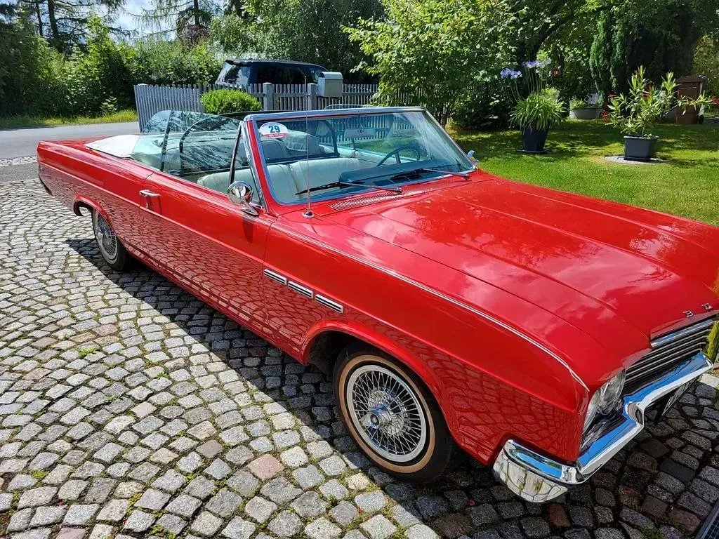 Gebraucht Buick Special 209 PS (153 kW) 1965 Rot Cabrio