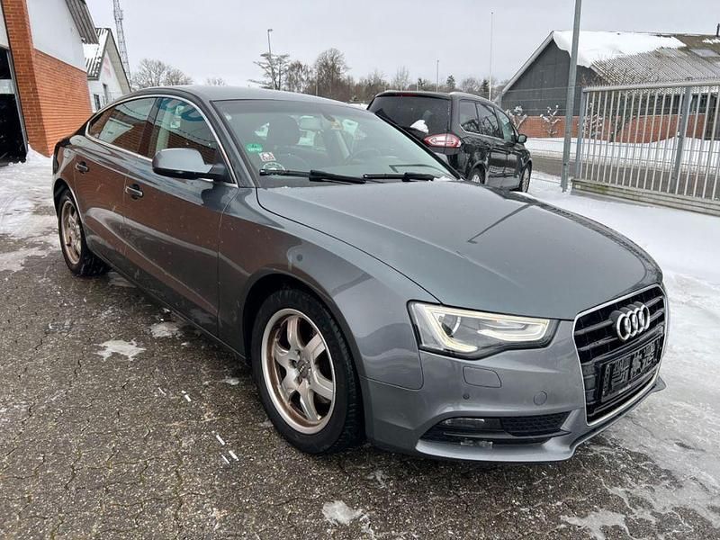 Gebraucht Audi A5 Sportback 190 PS (139 kW) 2014 Grau Kleinwagen