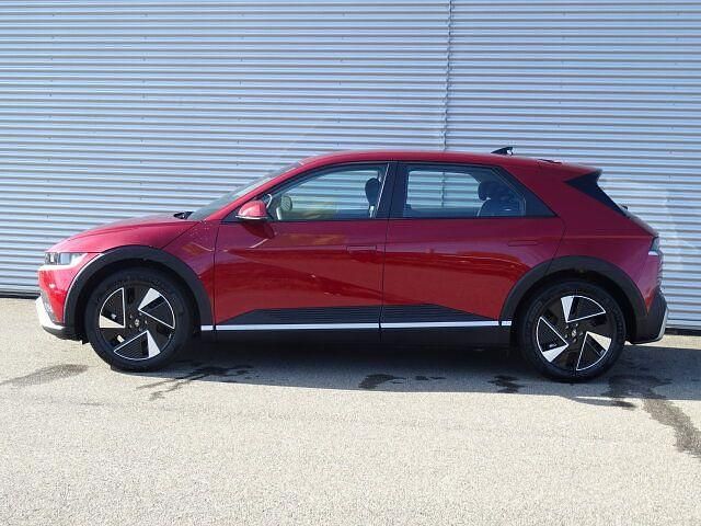 Neu Hyundai Ioniq Basis 125 kW (170 PS) 2026 Rot Kleinwagen