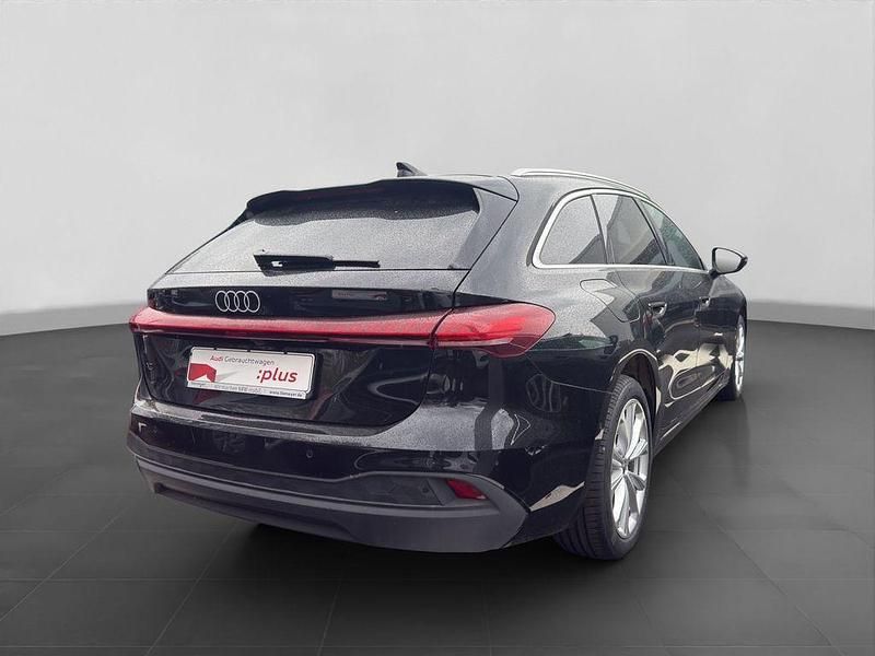 Second-hand Audi A5 Comfort 204 CP (150 kW) 2025 Negru Break